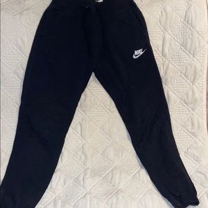 Black Nike sweatpants